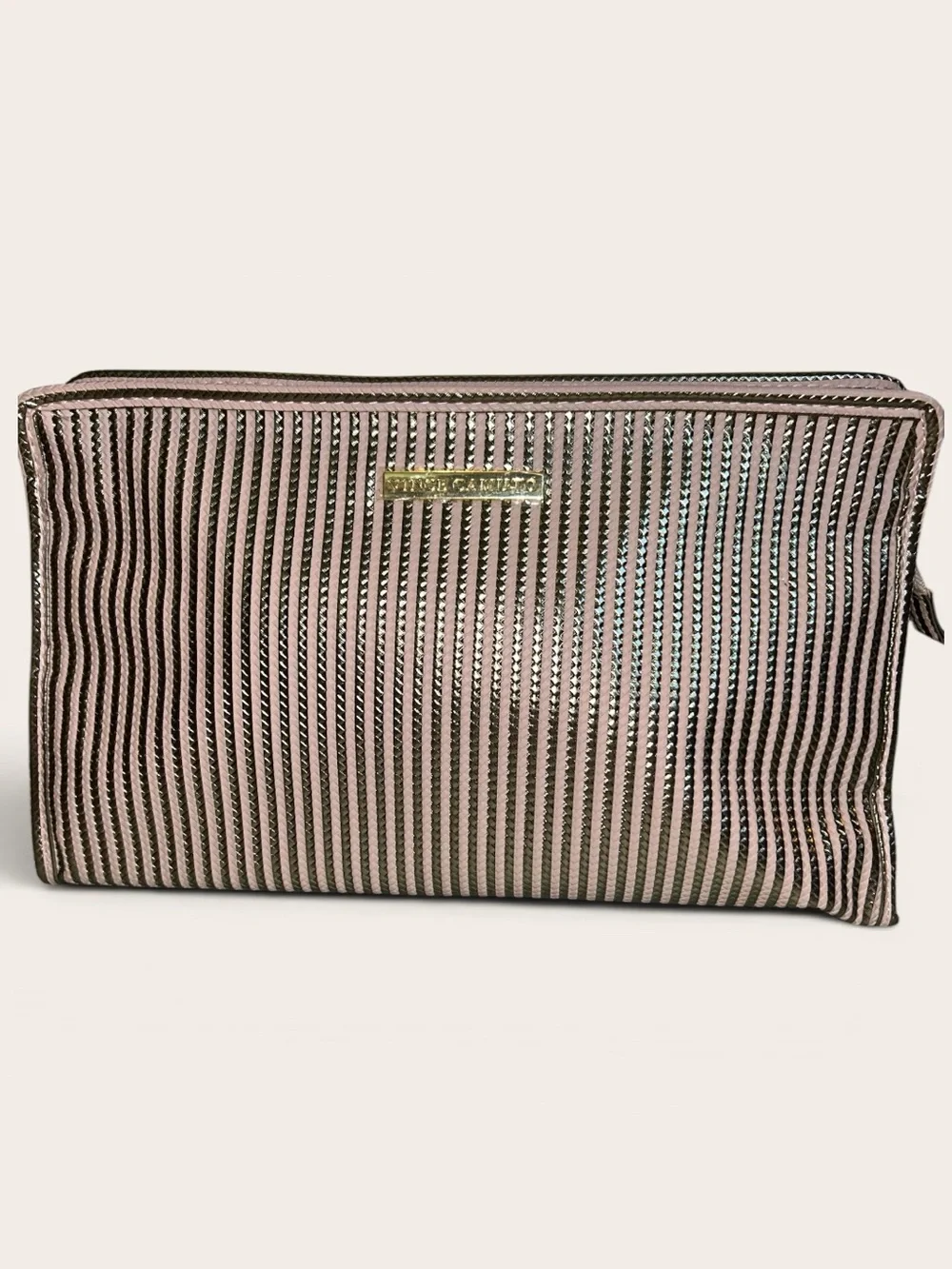 NWT Vince Camuto clutch
